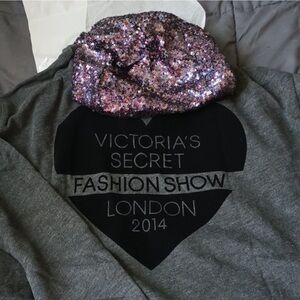 Victoria's Secret London Fashion Show 2014 Small
Hoodie